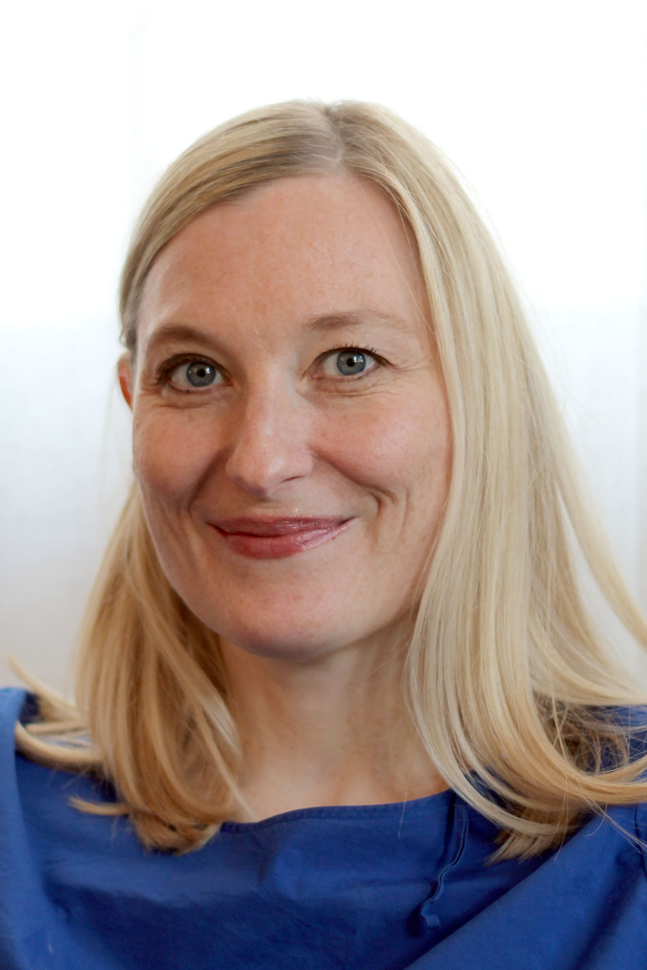 Dr. Jennifer Nicolai